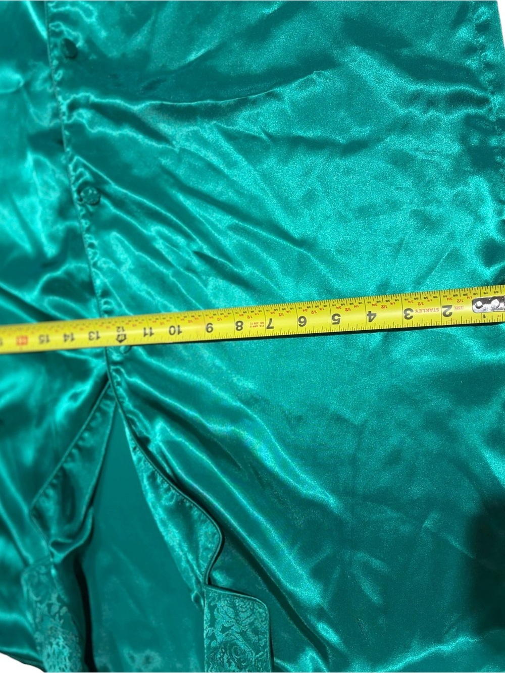 Vintage Victoria's Secret satin pajama sleep shirt Green Size M/L - Picture 7 of 10
